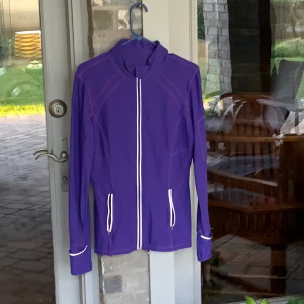 ❣️Beautiful purple  Athletic jacket